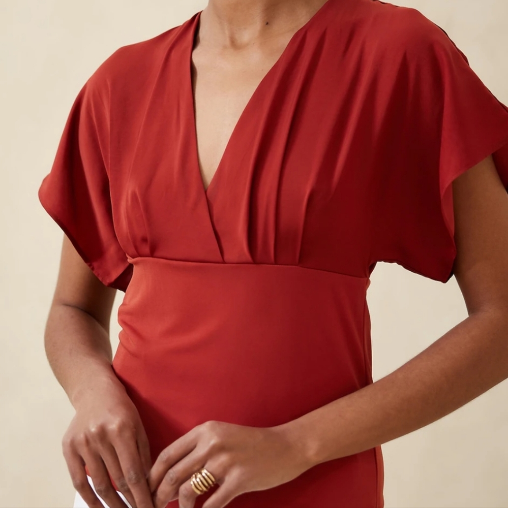 BANANA REPUBLIC TIE BACK TOP